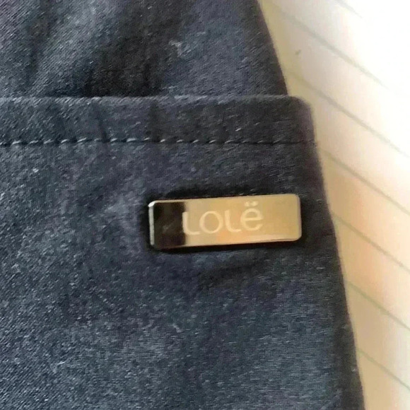 Lole black, NWOT super stretchy, athletic/ hiking  capris - Picture 5 of 8